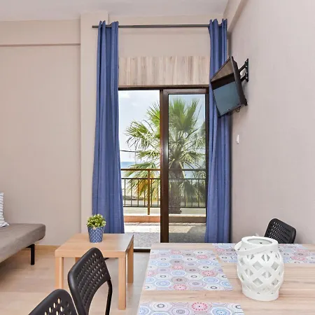 公寓 Alexandros Seaview *