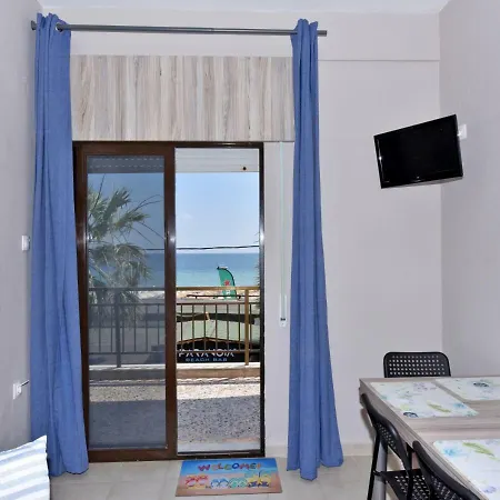公寓 Alexandros Seaview 弗洛伊塔