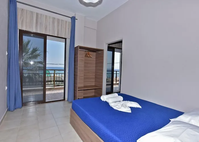 Alexandros Seaview * Flogita